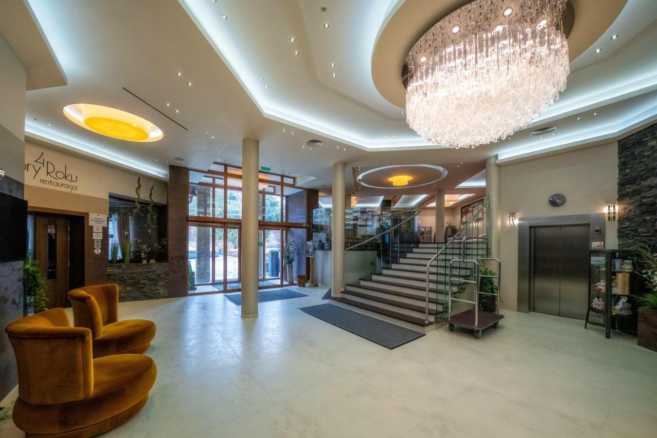 Hotel & Spa Czarny Gron ジキ エクステリア 写真